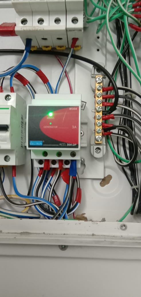 Electrical panel and wiring photographed on the JB business listing